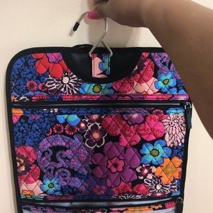 CLEARANCE -BUNDLE Authentic Vera Bradley organizer/hook